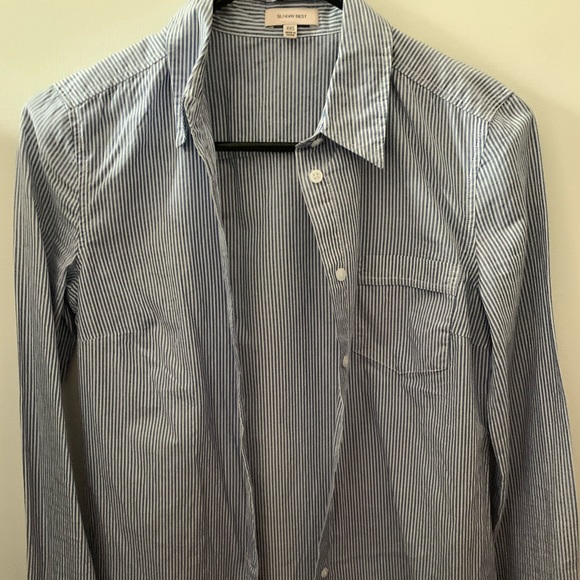 Aritzia Button Up - Picture 2 of 5